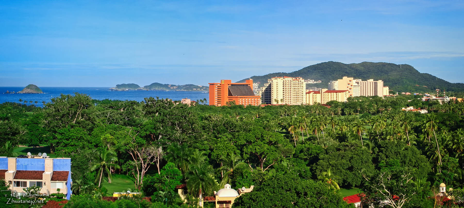 Hotels and condominiums in Ixtapa