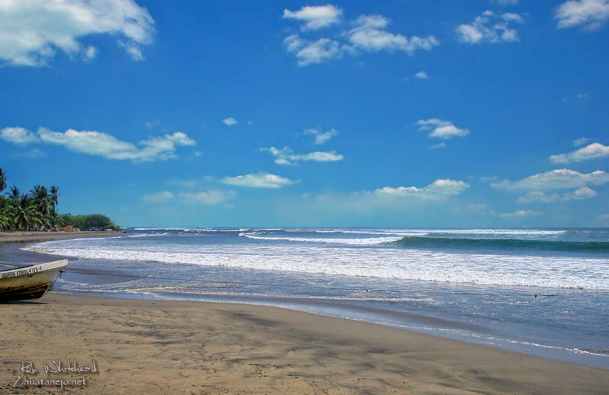 Wave Machine, Playa La Saladita, La Unión