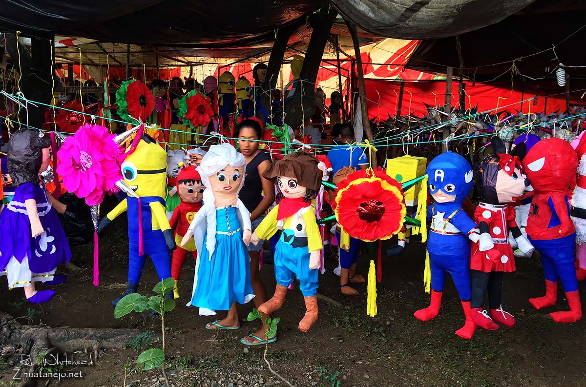 Piñatas, Zihuatanejo