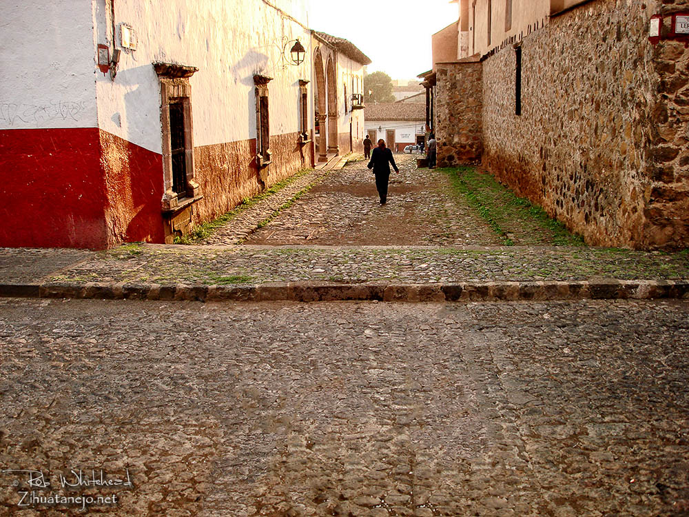 Paseo de las Altas Torres Madrigal